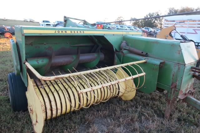 Image of John Deere 336 equipment image 3