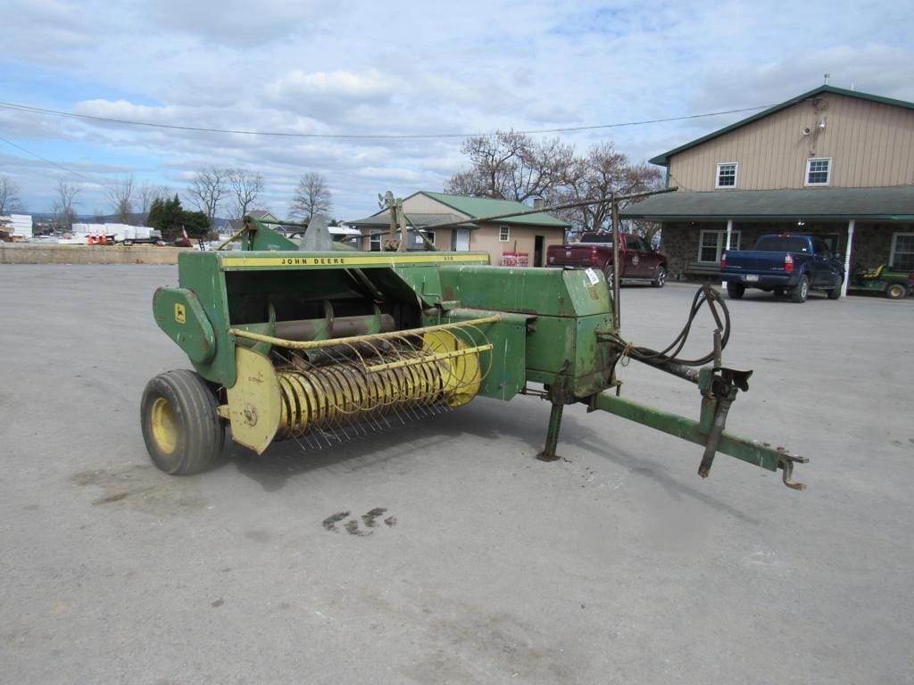 Main image John Deere 336