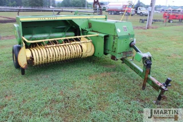 Image of John Deere 336 equipment image 1