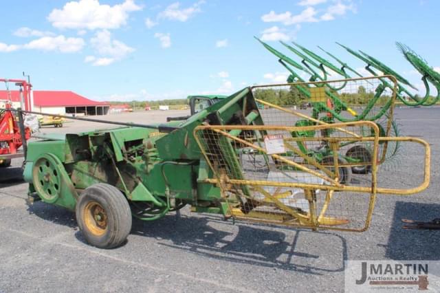 Image of John Deere 336 equipment image 2