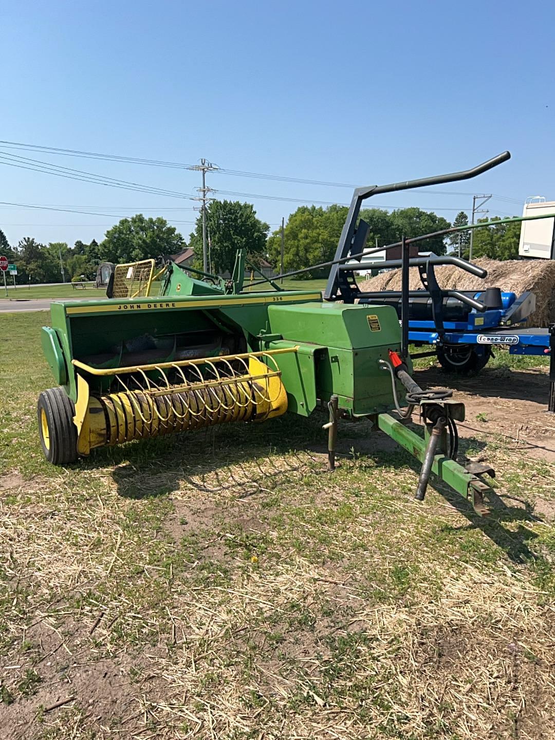 Image of John Deere 336 Primary image
