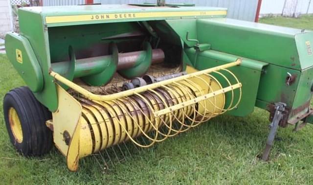 Image of John Deere 336 equipment image 3
