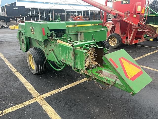 Image of John Deere 338 equipment image 2