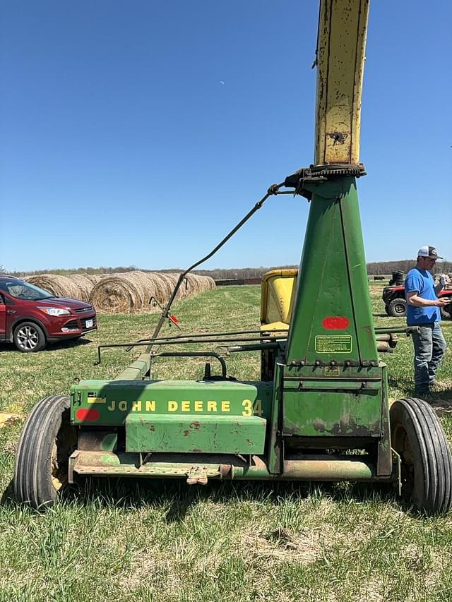 Image of John Deere 34 equipment image 4