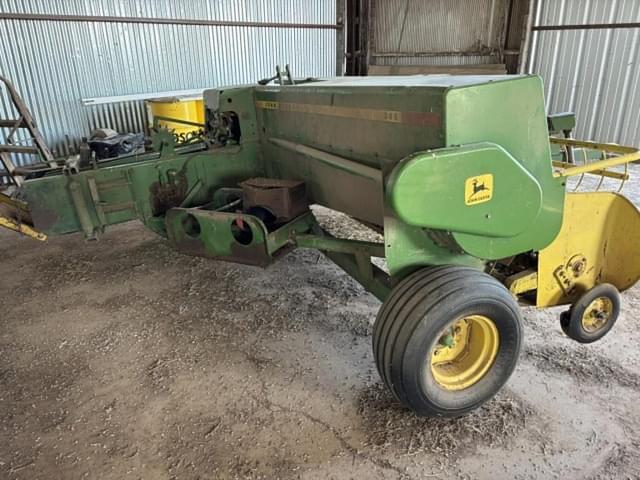 Image of John Deere 346 equipment image 2