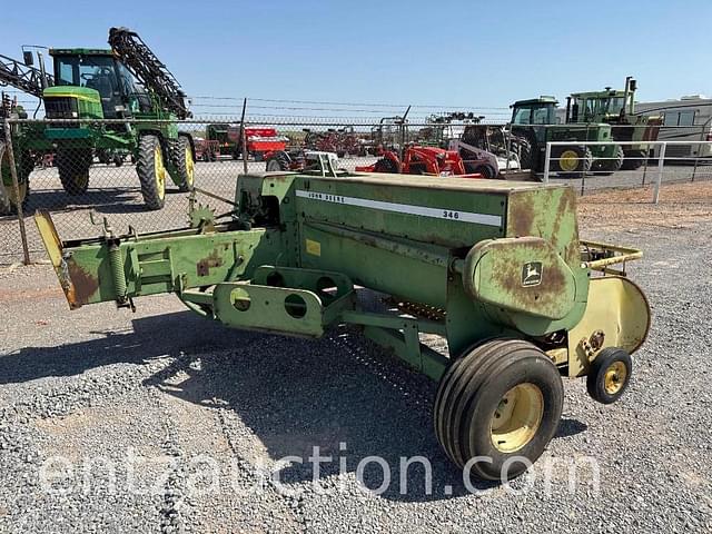 Image of John Deere 346 equipment image 2