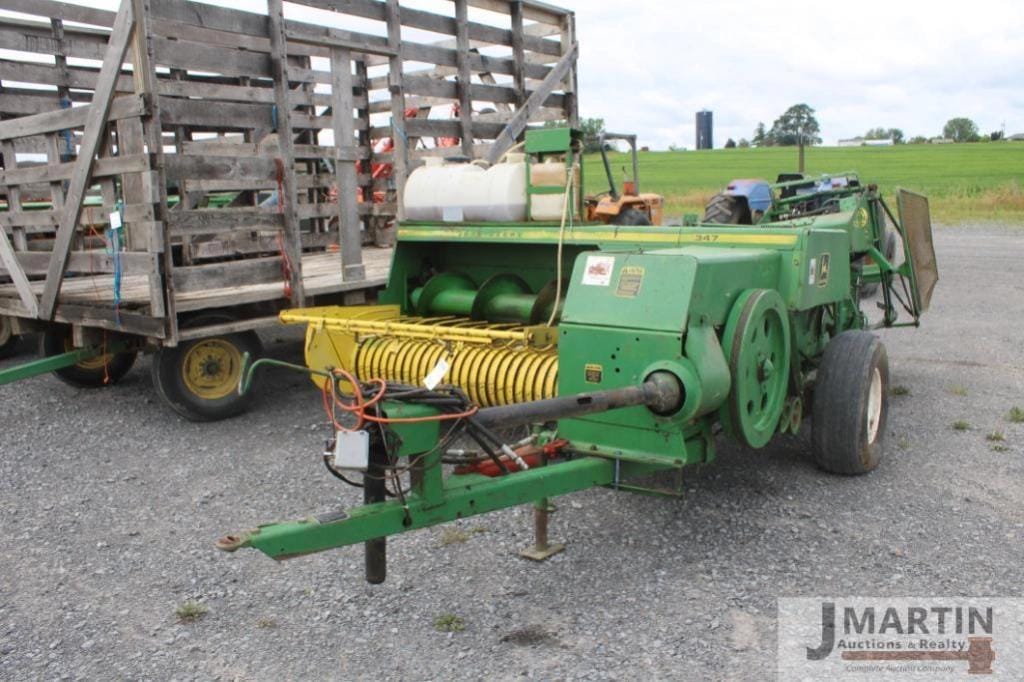 John Deere 347 Equipment Image0