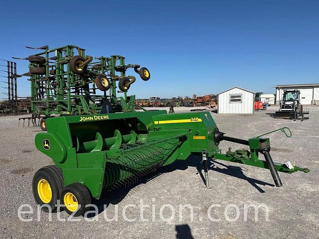 Image of John Deere 348 equipment image 1