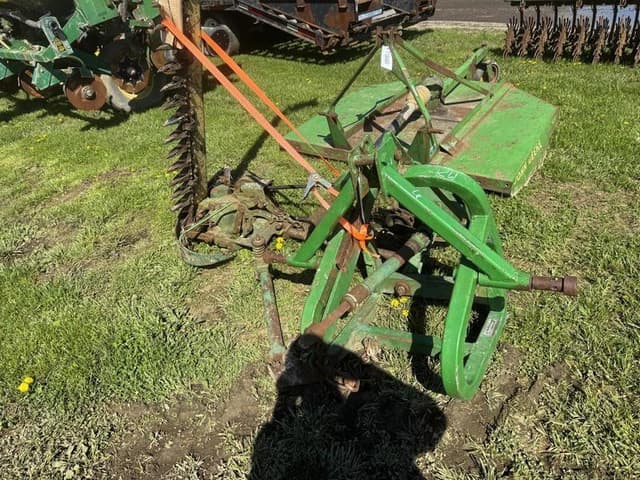 Image of John Deere 350 equipment image 1