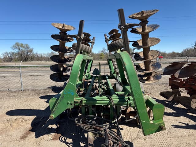 Image of John Deere 355 equipment image 2