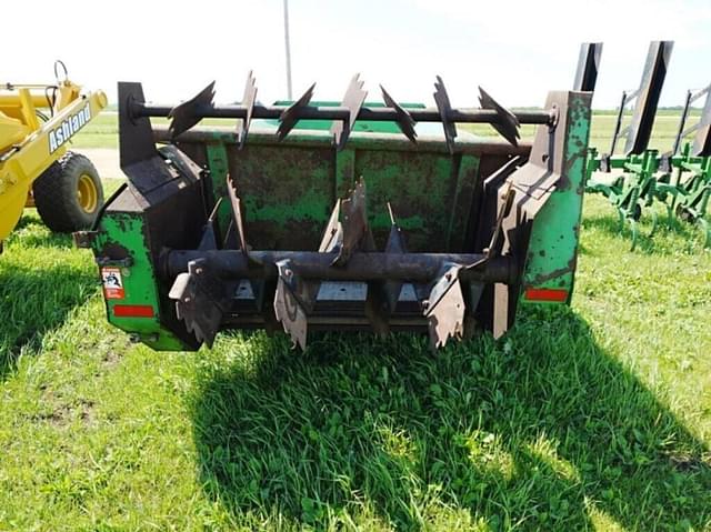 Image of John Deere 370 equipment image 3