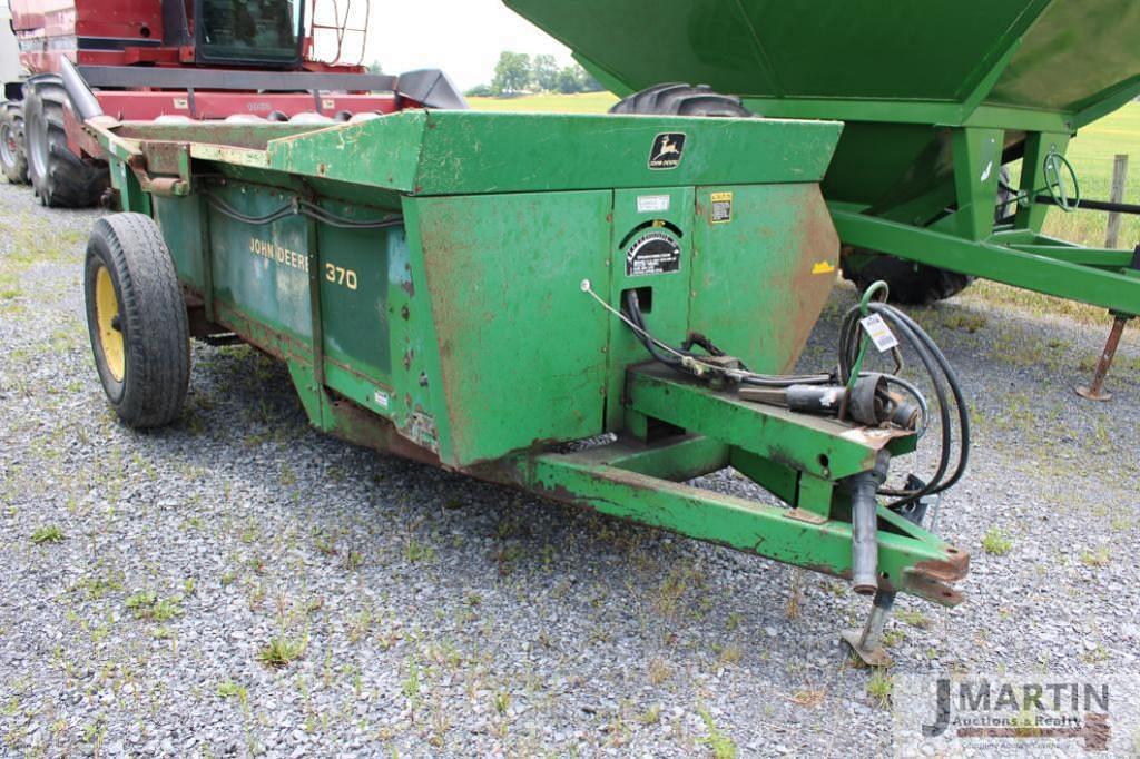 Image of John Deere 370 Primary image
