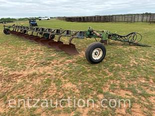 John Deere 3700 Equipment Image0