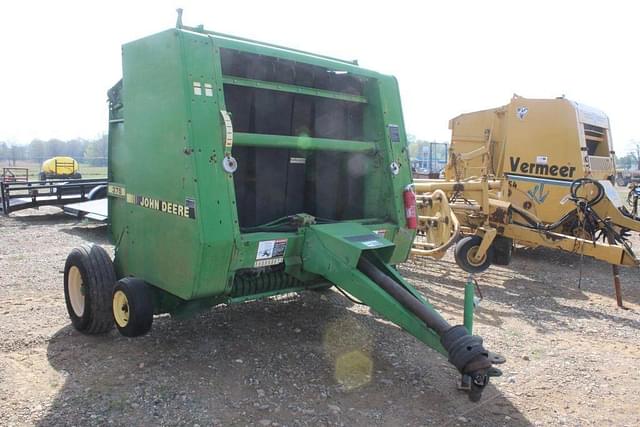 Image of John Deere 375 equipment image 2