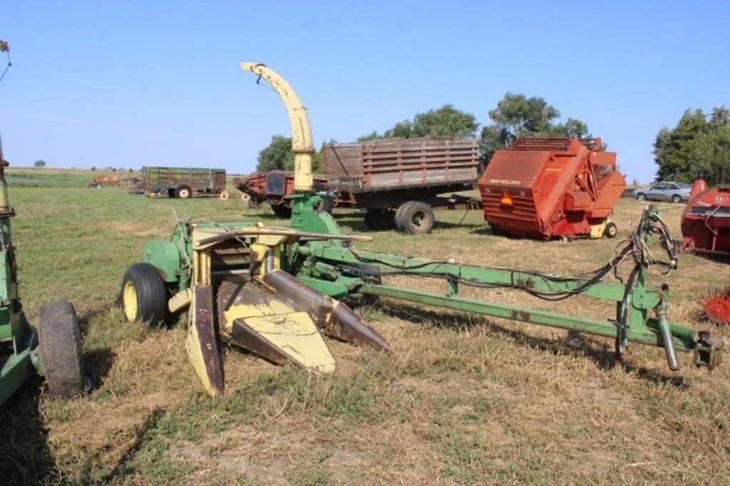 Image of John Deere 3800 Primary image