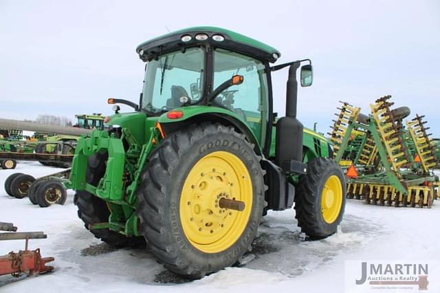 Image of John Deere 8360R equipment image 2