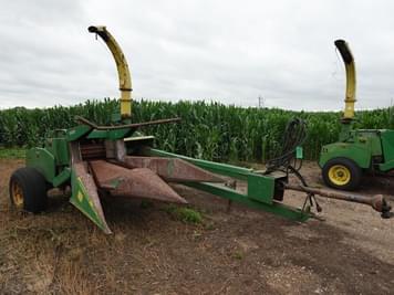 Main image John Deere 3960