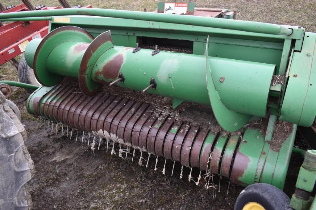 Image of John Deere 3970 Image 1