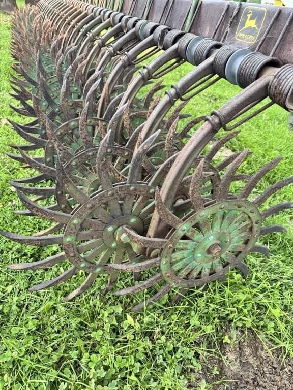 Image of John Deere 400 equipment image 3