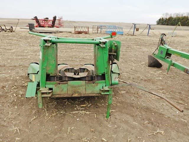 Image of John Deere 3RN equipment image 2