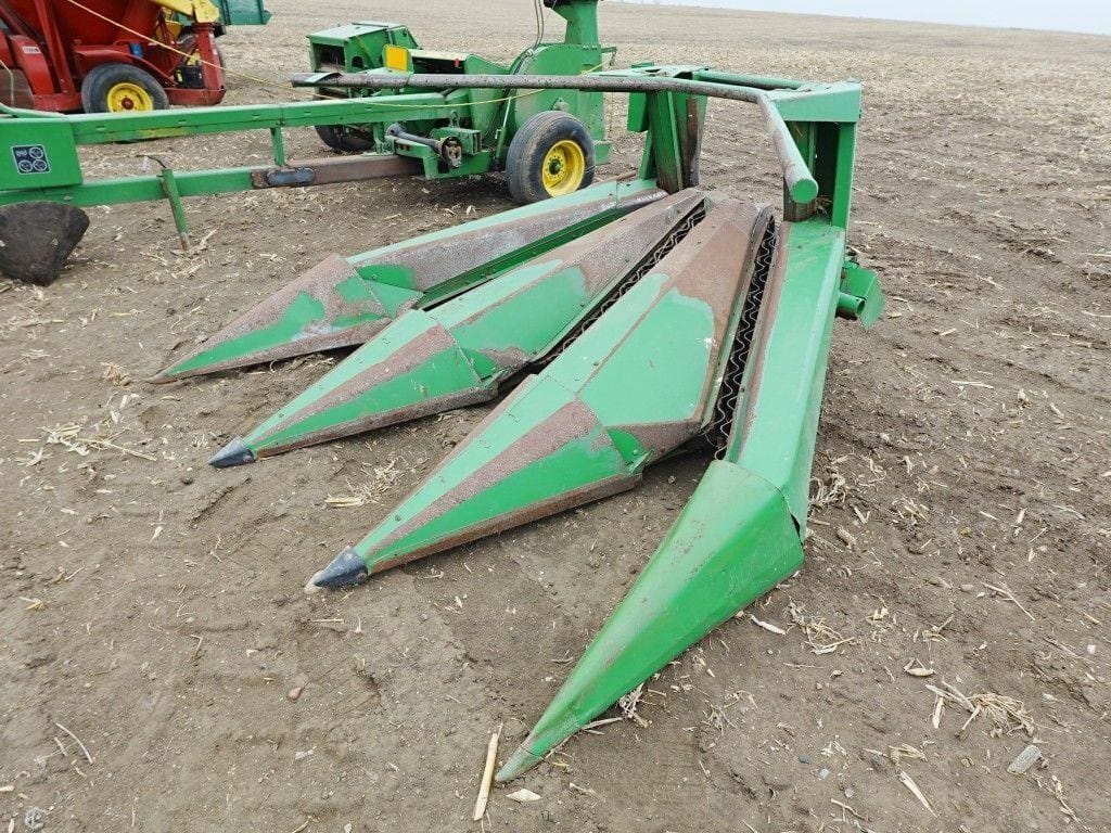 John Deere 3RN Equipment Image0