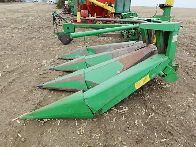 Image of John Deere 3RN equipment image 1