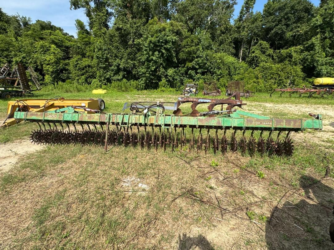 Image of John Deere 400 Image 1