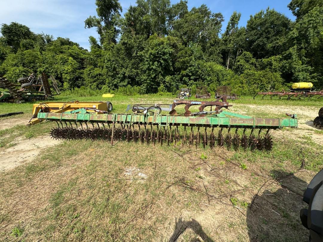 Image of John Deere 400 Image 0