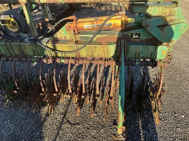 Image of John Deere 400 equipment image 2