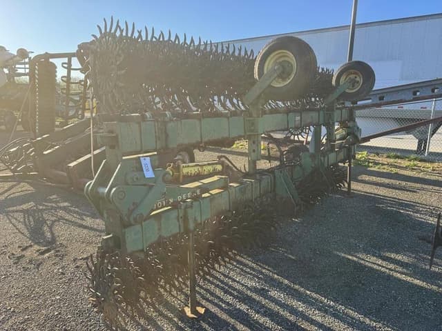 Image of John Deere 400 equipment image 1