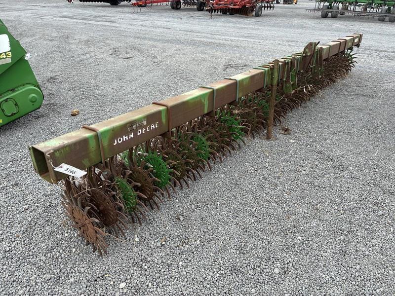 John Deere 400 Equipment Image0