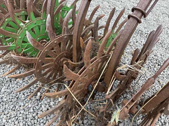 Image of John Deere 400 equipment image 3