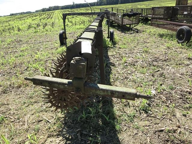 Image of John Deere 400 equipment image 1