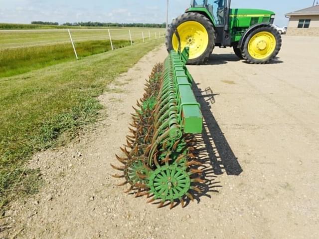 Image of John Deere 400 equipment image 1