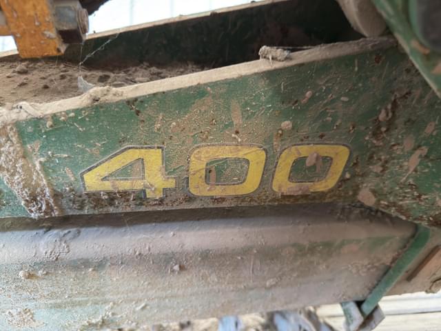 Image of John Deere 400 equipment image 3