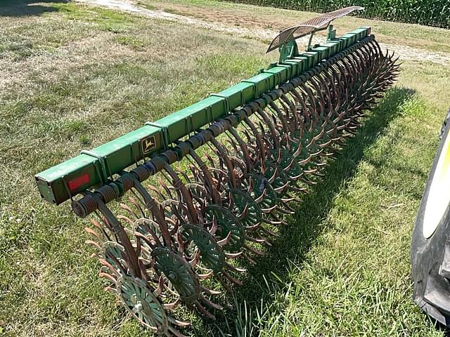 Image of John Deere 400 equipment image 1