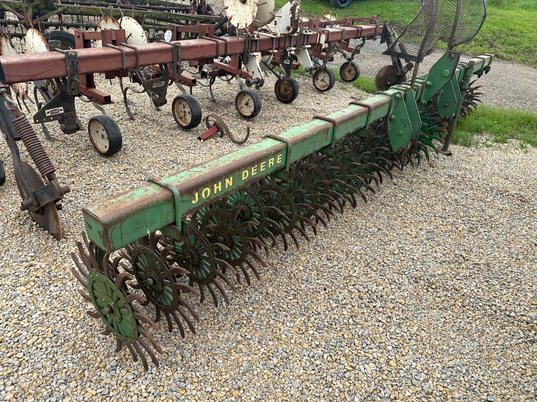 Image of John Deere 400 Image 1