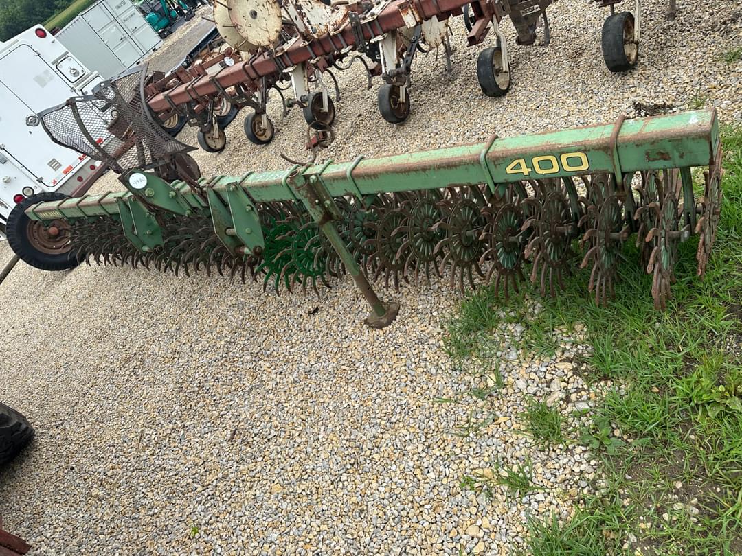 Image of John Deere 400 Image 0
