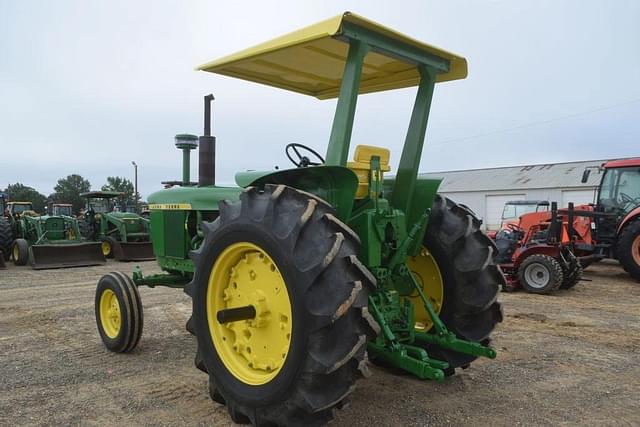 Image of John Deere 4020 equipment image 1