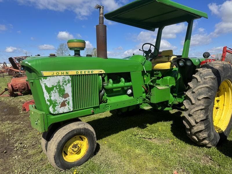 Image of John Deere 4020 Primary image