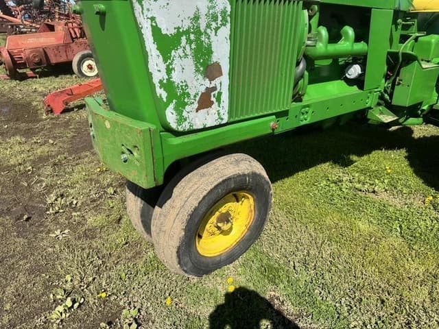 Image of John Deere 4020 equipment image 1