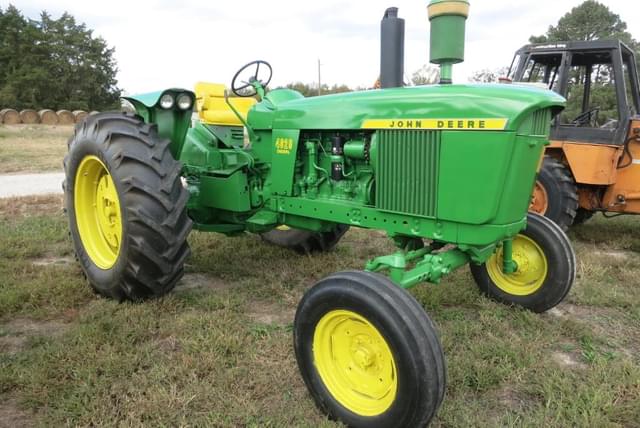 Image of John Deere 4020 equipment image 1