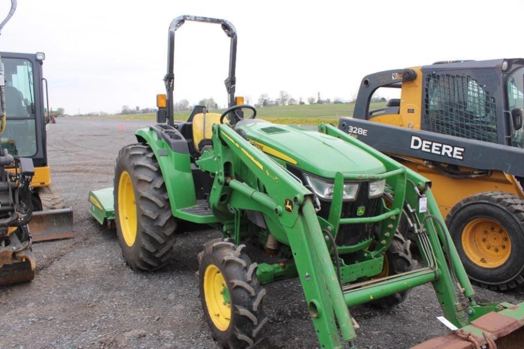 John Deere 4044M Equipment Image0