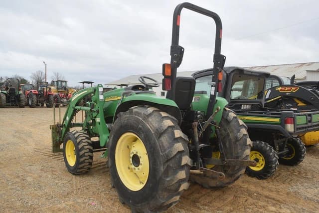 Image of John Deere 4120 equipment image 1