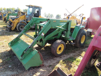 Main image John Deere 4200