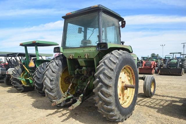 Image of John Deere 4230 equipment image 2