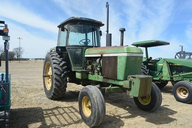 Image of John Deere 4230 equipment image 3