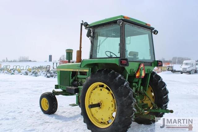 Image of John Deere 4230 equipment image 3