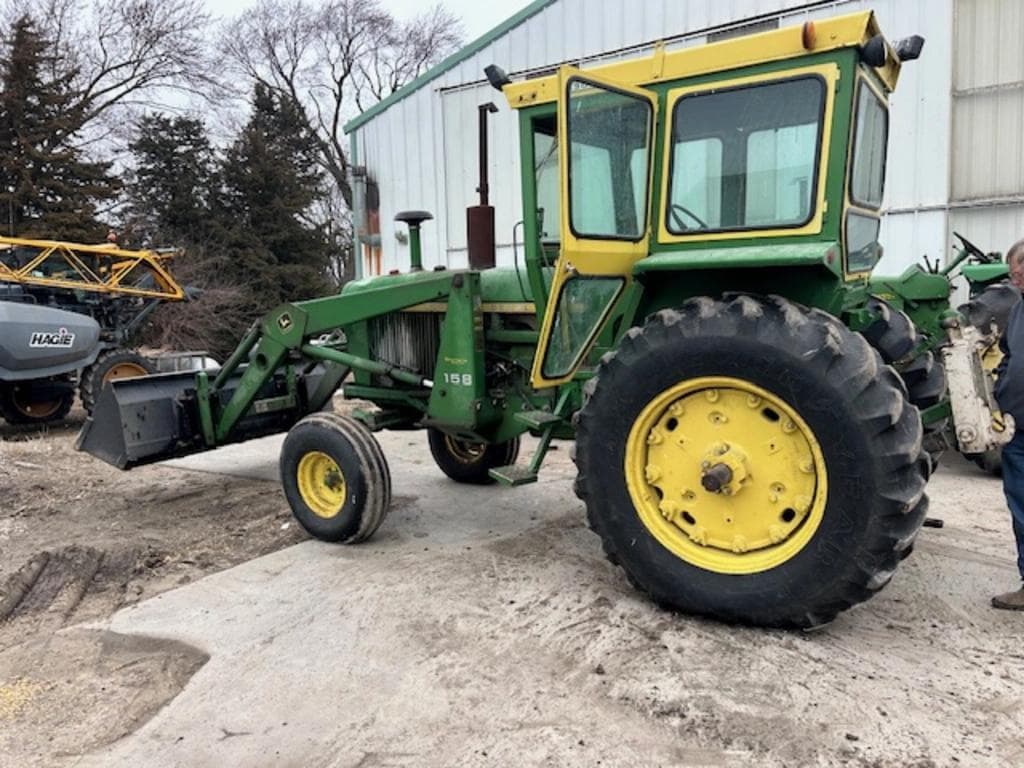 Image of John Deere 4230 Image 1