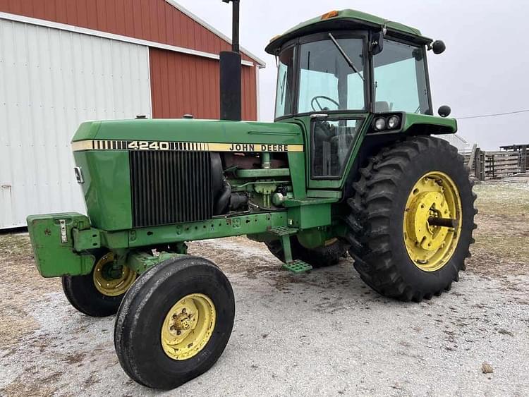 John Deere 4240 Tractors 100 to 174 HP for Sale Tractor Zoom